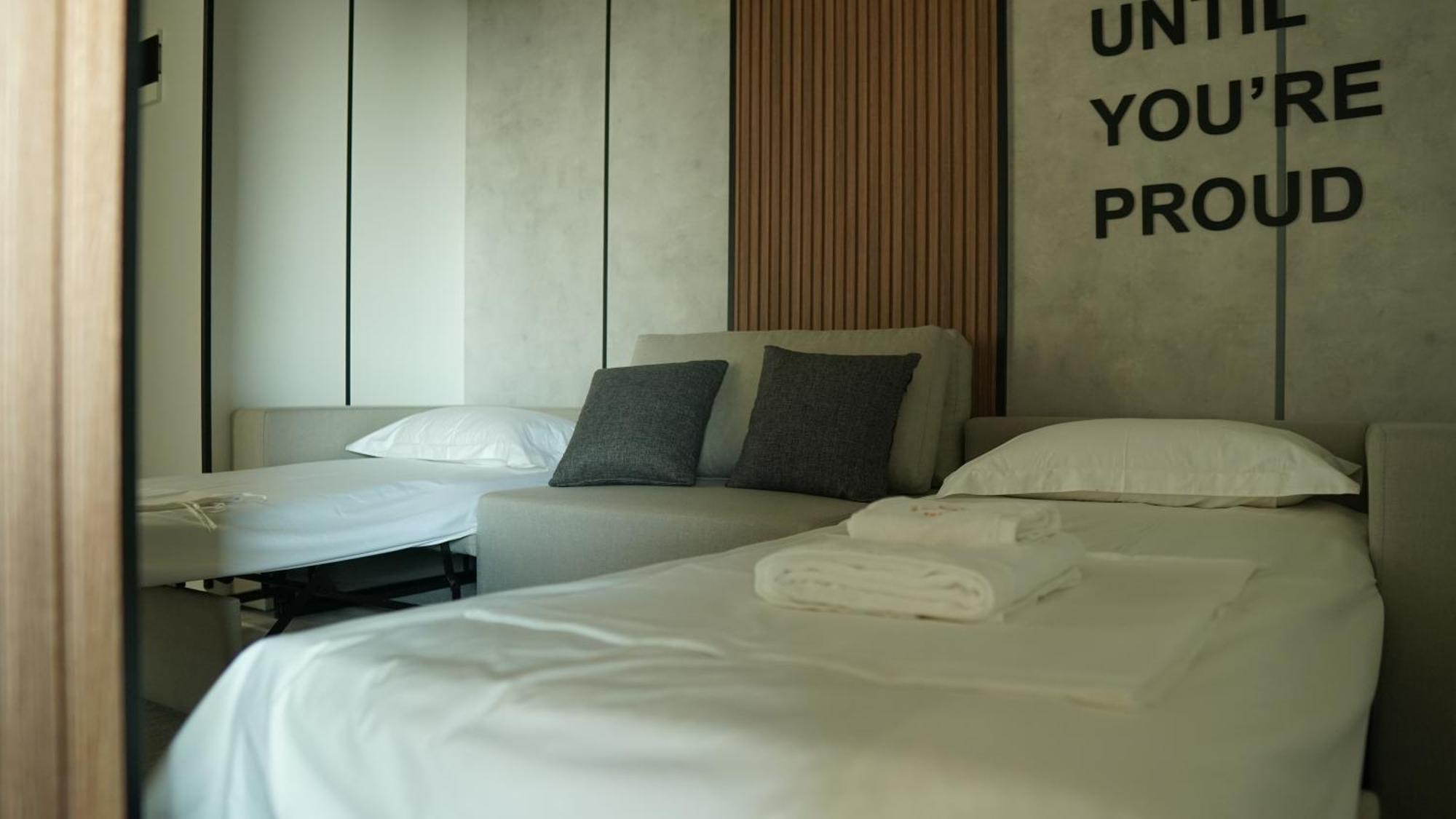 Hotel Nobilis Hall كوبوليتي المظهر الخارجي الصورة
